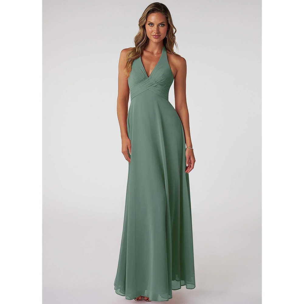 Azazie Tessie Halter Maxi Dress Size A8 Sea Foam? Green EUC Pleated Chiffon Gown